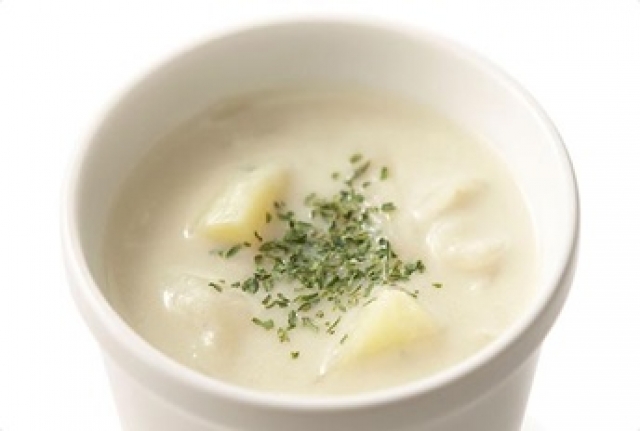 オニオンとポテトのホワイトスープ（商品コード：000101）